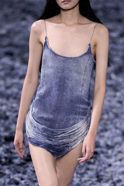 Look 6